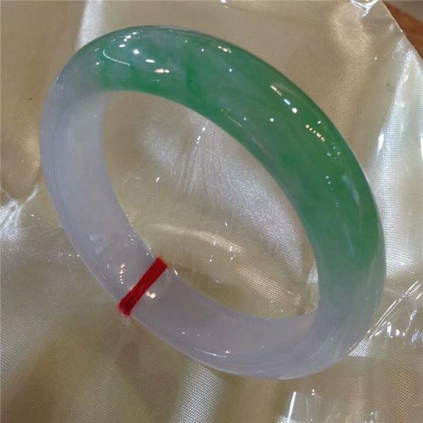 other bracelets send certificate natural burmese jade a grade 54mm-62mm light green two-color bracelet elegant princess, Golden;silver
other bracelets send certificate natural burmese jade a grade 54mm-62mm light green two-color bracelet elegant princess, Golden;silver