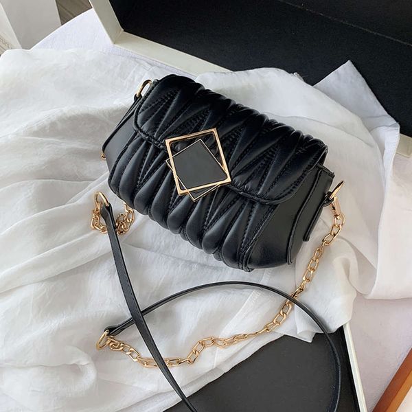 pleated pu leather ladi flap shoulder msenger bag fashion all-match female small square handbags women crossbody bags purs
pleated pu leather ladi flap shoulder msenger bag fashion all-match female small square handbags women crossbody bags purs