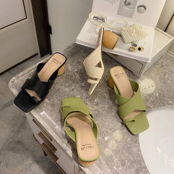 slippers loafers high-heeled shoes lady casual slipers women shale female beach cross-tied slides luxury summer 2021 sabot basic, Black
slippers loafers high-heeled shoes lady casual slipers women shale female beach cross-tied slides luxury summer 2021 sabot basic, Black