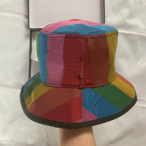 2021 fashion letter bucket hat for mens womens foldable caps black fisherman beach sun visor sale folding man bowler cap, Blue;gray 
2021 fashion letter bucket hat for mens womens foldable caps black fisherman beach sun visor sale folding man bowler cap, Blue;gray