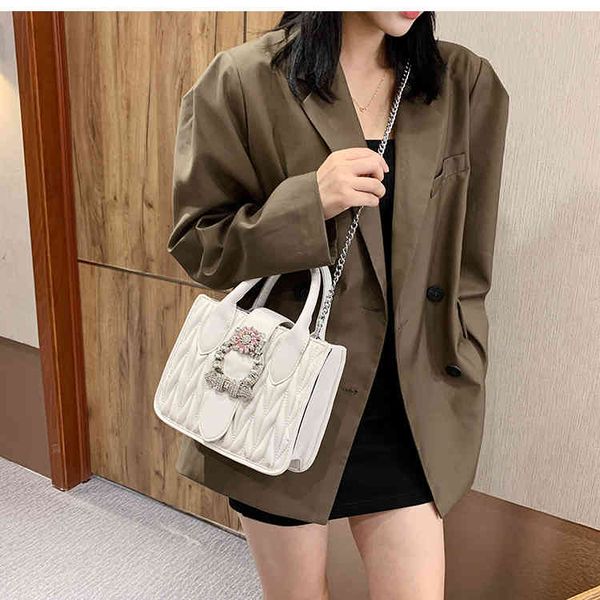 hbp sweet 2020 fashion new pu leather lady designer handbag diamond chain shoulder messenger bag
hbp sweet 2020 fashion new pu leather lady designer handbag diamond chain shoulder messenger bag