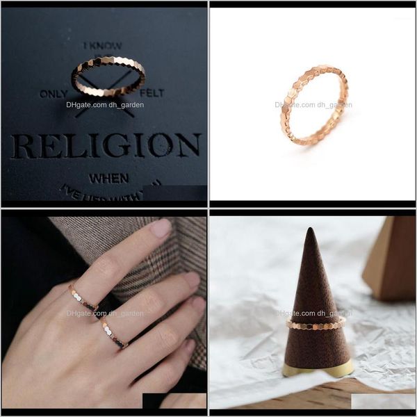 cluster drop delivery 2021 18kgp rose gold color titanium hive rings fashion 316l stainless steel jewelry for female lady (kgr006)1 zi2r1, Golden;silver
cluster drop delivery 2021 18kgp rose gold color titanium hive rings fashion 316l stainless steel jewelry for female lady (kgr006)1 zi2r1, Golden;silver