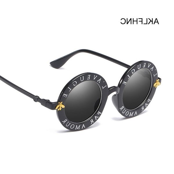 Retro Sexy Black Round Sunglasses Women Brand Designer English Letters Bee Circle Sunglasses Fashion Female Shades Oculos Glasses wholesale, Silver
Retro Sexy Black Round Sunglasses Women Brand Designer English Letters Bee Circle Sunglasses Fashion Female Shades Oculos Glasses wholesale, Silver
