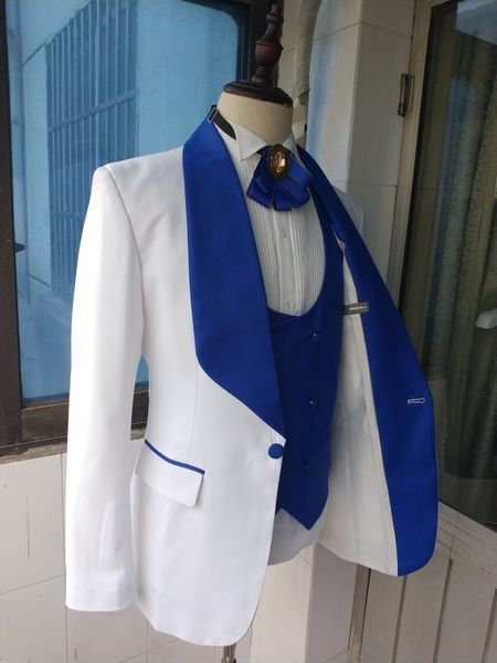 wedding tuxedos one button white side vent groom shawl lapel men suits 3 pieces wedding/prom/dinner blazer (jacket+pants+vest+t, Black;gray
wedding tuxedos one button white side vent groom shawl lapel men suits 3 pieces wedding/prom/dinner blazer (jacket+pants+vest+t, Black;gray