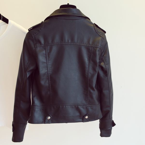 female new design spring autumn pu jacket faux soft leather coat slim black rivet zipper motorcycle pink jackets 200917
female new design spring autumn pu jacket faux soft leather coat slim black rivet zipper motorcycle pink jackets 200917