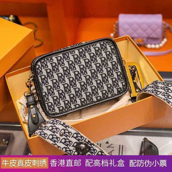 hong kong it agent to buy cowhide new fashion net red versatile ins broadband embroidery women's bag single shoulder messenger small zl
hong kong it agent to buy cowhide new fashion net red versatile ins broadband embroidery women's bag single shoulder messenger small zl