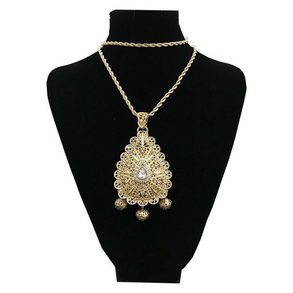 french alloy pendant, algerian carving design of women's wedding dress jewelry accessories pendant necklaces, Silver
french alloy pendant, algerian carving design of women's wedding dress jewelry accessories pendant necklaces, Silver