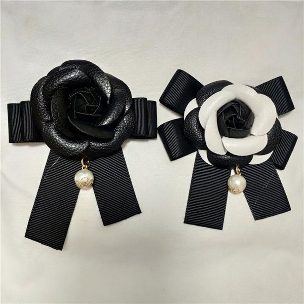 pins, brooches pearl pendant white flower brooch pin for wedding 2021 camelia female 6.5cm camellia pins, Gray
pins, brooches pearl pendant white flower brooch pin for wedding 2021 camelia female 6.5cm camellia pins, Gray