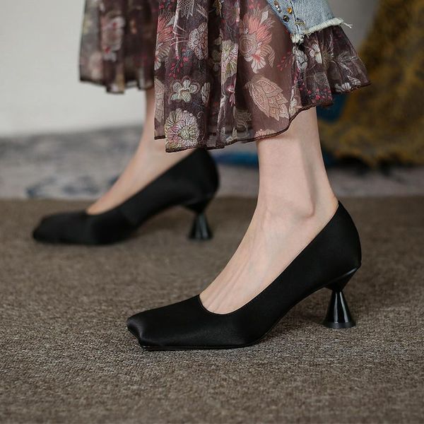 dress shoes french women's satin retro high strange heels pumps party black slip on square toe k88
dress shoes french women's satin retro high strange heels pumps party black slip on square toe k88