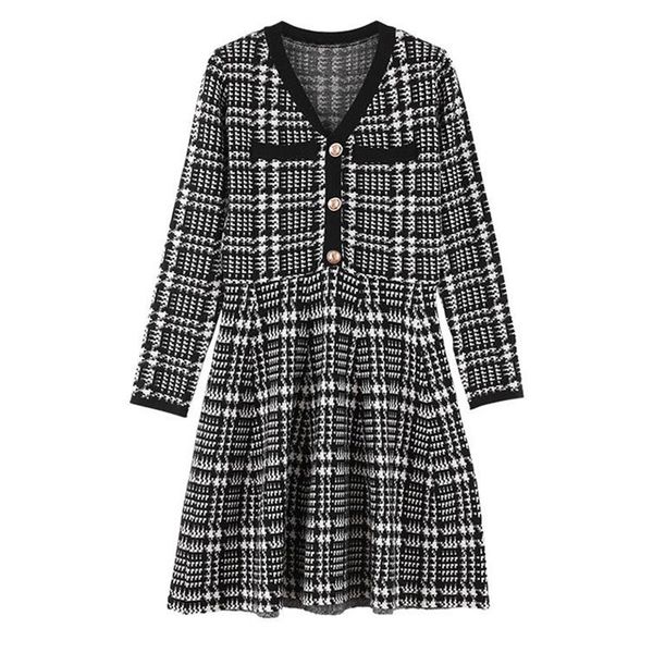 black geometric button long sleeve mini short dress v-neck autumn winter elegant vintage d2011 210514, Black;gray
black geometric button long sleeve mini short dress v-neck autumn winter elegant vintage d2011 210514, Black;gray