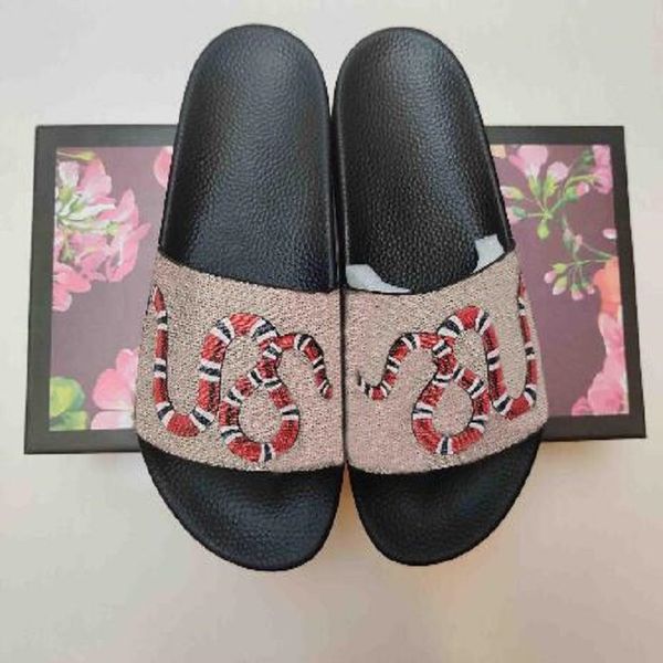with box mens womens beach slippers summer sandals shoes ladies flip flops loafers slides shoe
with box mens womens beach slippers summer sandals shoes ladies flip flops loafers slides shoe