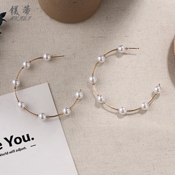 hoop & huggie pearl earring series temperament all-match personality earrings for women, Golden;silver
hoop & huggie pearl earring series temperament all-match personality earrings for women, Golden;silver