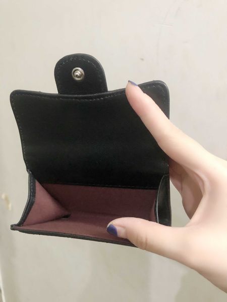 sold genuinel leather luxurys designers women wallets classic womens, Red;black
sold genuinel leather luxurys designers women wallets classic womens, Red;black