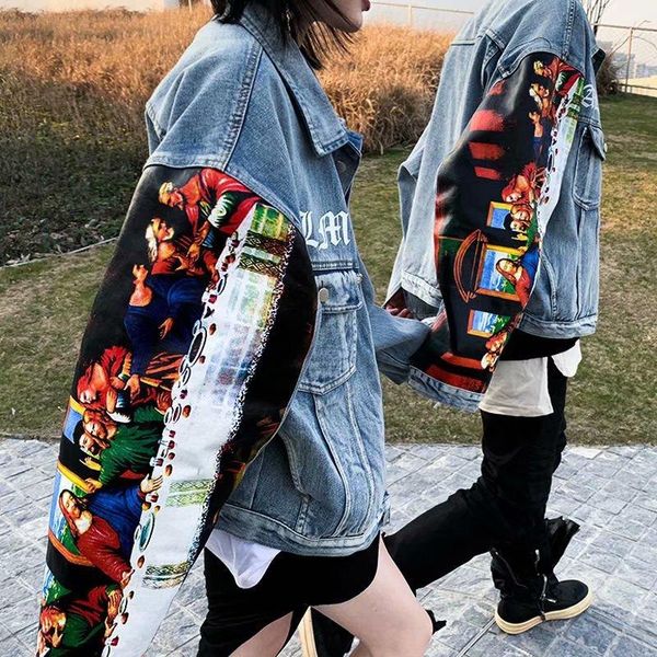 men's jackets 2021 spring autumn vintage oil painting embroidery denim jacket fashion couple streetwear loose bf jean cowboy coat, Black;brown
men's jackets 2021 spring autumn vintage oil painting embroidery denim jacket fashion couple streetwear loose bf jean cowboy coat, Black;brown