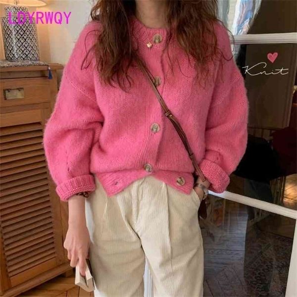 single breasted lazy sweater for women winter computer knitted o-neck cardigans cotton 210416, White;black
single breasted lazy sweater for women winter computer knitted o-neck cardigans cotton 210416, White;black