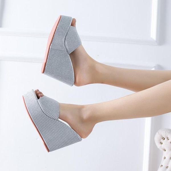 slippers 2021 spring wedges sandals high heel slipper women summer soft sequin cloth wedge slides female loafer shoes golden, Black
slippers 2021 spring wedges sandals high heel slipper women summer soft sequin cloth wedge slides female loafer shoes golden, Black