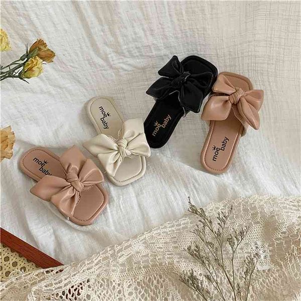 girl princess slippers summer little fashion bow tie solid color shoes children soft bottom anti-slip drag 210712, Black;grey
girl princess slippers summer little fashion bow tie solid color shoes children soft bottom anti-slip drag 210712, Black;grey