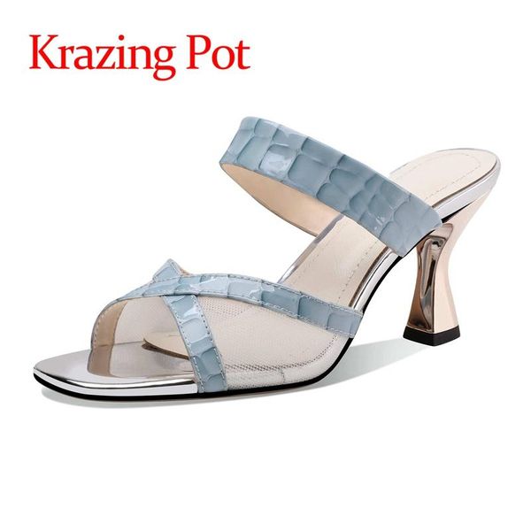 dress shoes krazing pot cow leather peep toe thin high heels young lady gingham european style dating streetwear slip on sandals women l19, Black
dress shoes krazing pot cow leather peep toe thin high heels young lady gingham european style dating streetwear slip on sandals women l19, Black