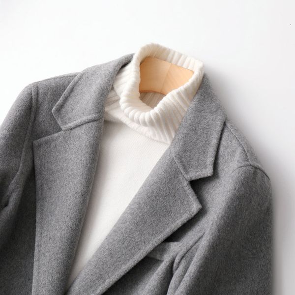 high-quality mozuleva double-cashmere solid jacket soft-style women's wool coat for winter, Black;brown
high-quality mozuleva double-cashmere solid jacket soft-style women's wool coat for winter, Black;brown