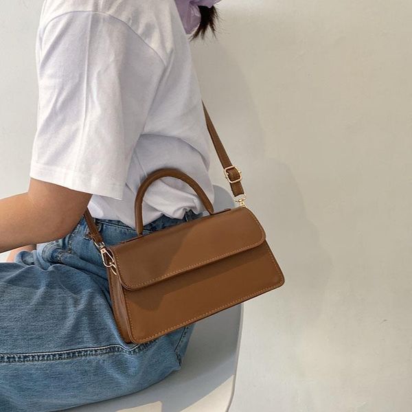 women's shoulder bag fashion casual small square luxury 2021 trend retro crossbody messenger handbags solid color tote cross body
women's shoulder bag fashion casual small square luxury 2021 trend retro crossbody messenger handbags solid color tote cross body
