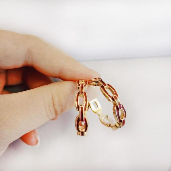 1pcs fashion metal small hoop earrings for women multicolor enamel statement earrings female elegant party jewelry bijoux 2020, Golden;silver
1pcs fashion metal small hoop earrings for women multicolor enamel statement earrings female elegant party jewelry bijoux 2020, Golden;silver
