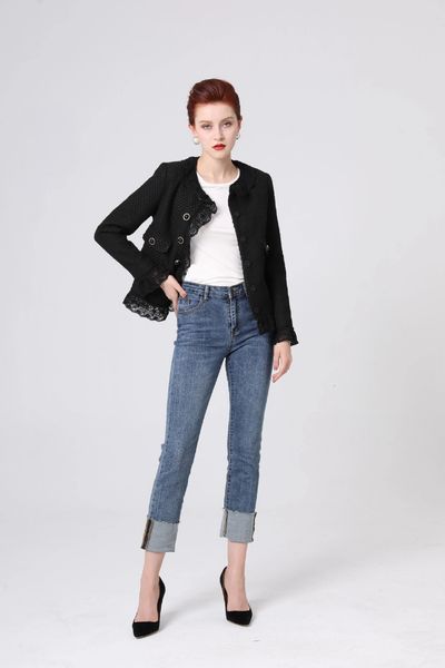 europe and the united states autumn latest ladies short black round neck lace long sleeve jacket
europe and the united states autumn latest ladies short black round neck lace long sleeve jacket