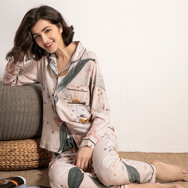starry sky and floral printed women pajamas set comfort cotton satin full sleeve homewear ladies tender casual wear for spring, Black;red
starry sky and floral printed women pajamas set comfort cotton satin full sleeve homewear ladies tender casual wear for spring, Black;red