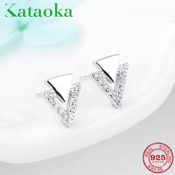stud 925 sterling silver fashion jewelry charming triangle with clear zircon earrings for women handmade 2021, Golden;silver
stud 925 sterling silver fashion jewelry charming triangle with clear zircon earrings for women handmade 2021, Golden;silver