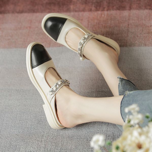 luxury slippers wearing baotou half slippers, the female summer wears 2021 fashion fairy xiaozhong net red muller sho, Black
luxury slippers wearing baotou half slippers, the female summer wears 2021 fashion fairy xiaozhong net red muller sho, Black