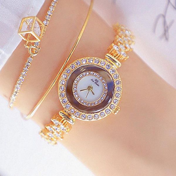 wristwatches fashion women watches 2021 sell star sky dial clock luxury rose gold women's bracelet quartz wrist drop, Slivery;brown
wristwatches fashion women watches 2021 sell star sky dial clock luxury rose gold women's bracelet quartz wrist drop, Slivery;brown