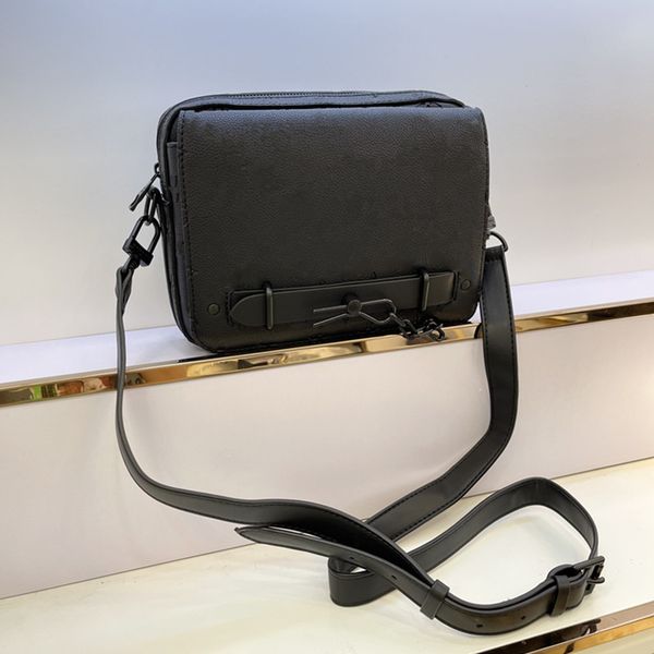 2021 handbag men messenger bag embossing flower leather crossbody bags fashion briefcases purse
2021 handbag men messenger bag embossing flower leather crossbody bags fashion briefcases purse