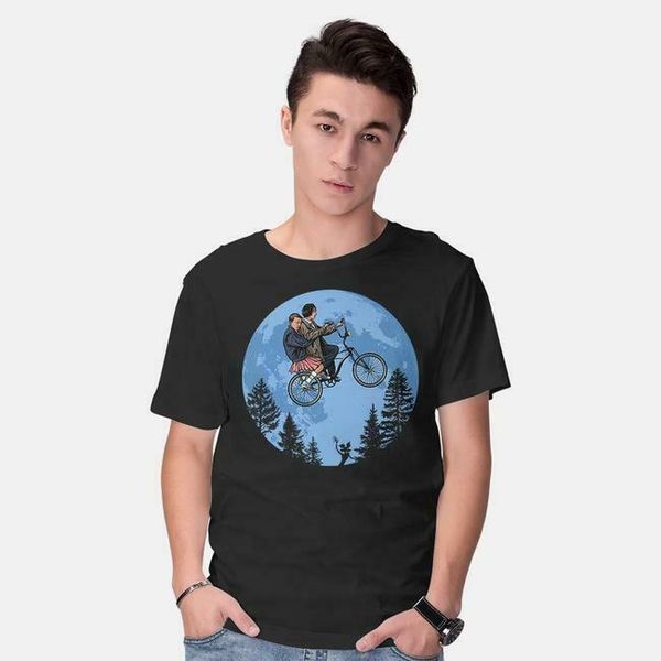 stranger moon flying to the moon alien space movie parody black t-shirt s6xl, White;black
stranger moon flying to the moon alien space movie parody black t-shirt s6xl, White;black