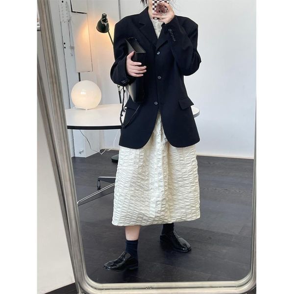 women's suits & blazers tint era korean fashion autumn style simple texture profile shoulder pad casual loose slimming black jacket fem, White;black
women's suits & blazers tint era korean fashion autumn style simple texture profile shoulder pad casual loose slimming black jacket fem, White;black