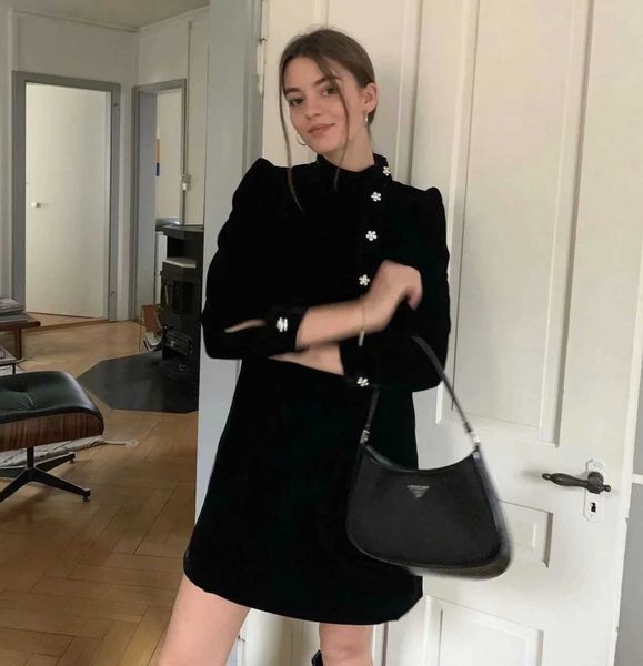 women velvet dress gem buttons long sleeves short mini dress elegant chic lady fashion woman dresses 210709, Black;gray
women velvet dress gem buttons long sleeves short mini dress elegant chic lady fashion woman dresses 210709, Black;gray