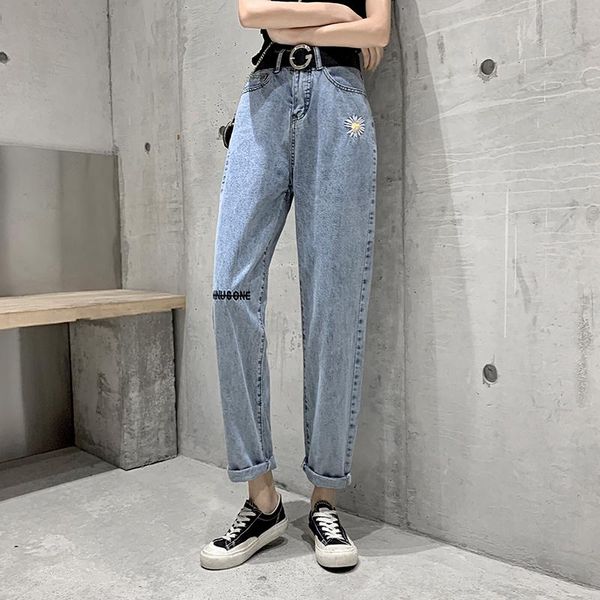 women's jeans straight ripped wide leg for women high waist loose leisure harem pants embroidery denim clothing female 2021, Blue
women's jeans straight ripped wide leg for women high waist loose leisure harem pants embroidery denim clothing female 2021, Blue