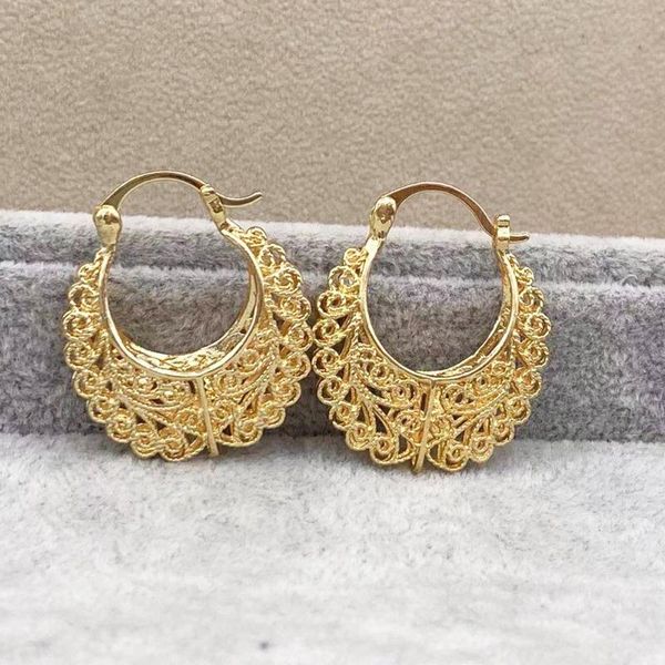 hoop & huggie trendy gold plated copper oval hollow earrings for women girls eardrop fashion jewelry accessories birthday wedding gift, Golden;silver
hoop & huggie trendy gold plated copper oval hollow earrings for women girls eardrop fashion jewelry accessories birthday wedding gift, Golden;silver