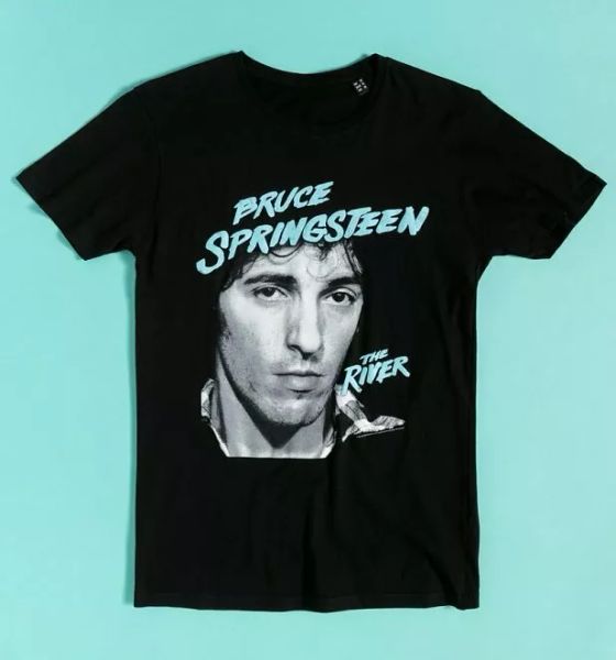 official black bruce springsteen the river t-shirt, White;black
official black bruce springsteen the river t-shirt, White;black
