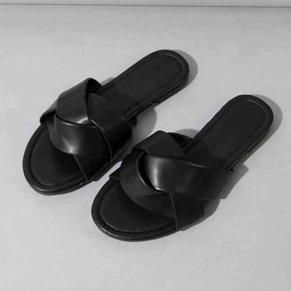 sandals black casual slippers ladies outdoor beach flat plus large size 36-42 daily casual shoes 530l
sandals black casual slippers ladies outdoor beach flat plus large size 36-42 daily casual shoes 530l