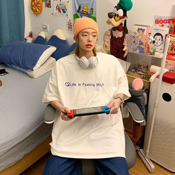 men's t-shirts fried ins short t-shirt 2021 fashion summer salt series half sleeve guochao brand high street bf wind, White;black
men's t-shirts fried ins short t-shirt 2021 fashion summer salt series half sleeve guochao brand high street bf wind, White;black