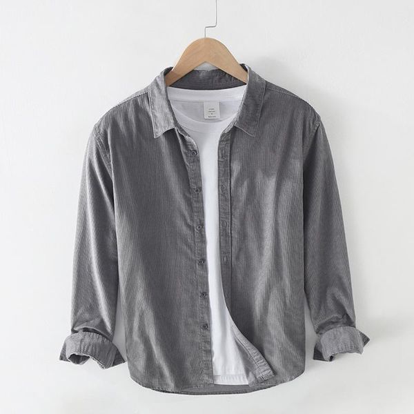 men's casual shirts men clothing 2021 retro corduroy shirt spring lapel bottoming loose cotton camisas para hombre, White;black
men's casual shirts men clothing 2021 retro corduroy shirt spring lapel bottoming loose cotton camisas para hombre, White;black