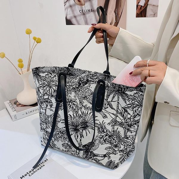 evening bags leopard big high capacity handbags for women 2021 designer luxury shopper shopping bag female fashion lady tote bolsa feminina
evening bags leopard big high capacity handbags for women 2021 designer luxury shopper shopping bag female fashion lady tote bolsa feminina