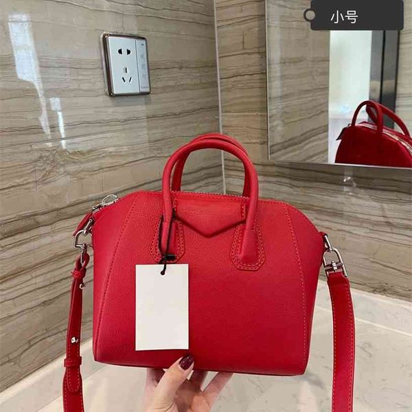 2021 de material antigona boston bag geometric edge angle one shoulder crossbody commuter storage bags small luxuryss designerss bag yw
2021 de material antigona boston bag geometric edge angle one shoulder crossbody commuter storage bags small luxuryss designerss bag yw