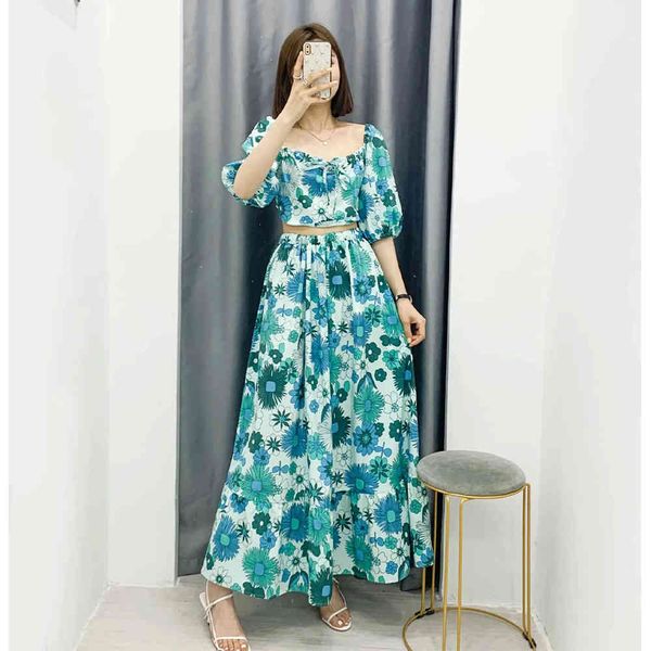 summer women two piece set blue floral printed puff sleeves back knot crop & casual long skirt elastic ensemble femme 210420, White
summer women two piece set blue floral printed puff sleeves back knot crop & casual long skirt elastic ensemble femme 210420, White