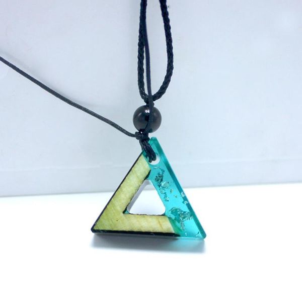 pendant necklaces triangle wood&resin with tinfoil+black polyester necklace for men/women fashion woven rope chain jewelry gift, Silver
pendant necklaces triangle wood&resin with tinfoil+black polyester necklace for men/women fashion woven rope chain jewelry gift, Silver