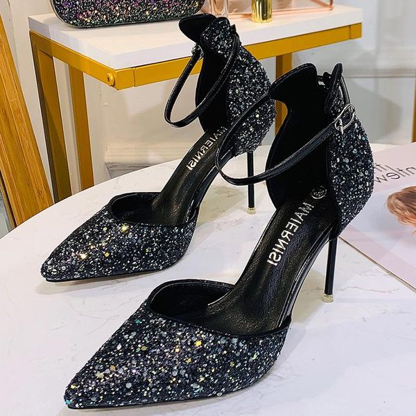 dress shoes pointed high-heeled pumps women high heels sandals fashion ankle buckle large size 35-44, Black
dress shoes pointed high-heeled pumps women high heels sandals fashion ankle buckle large size 35-44, Black