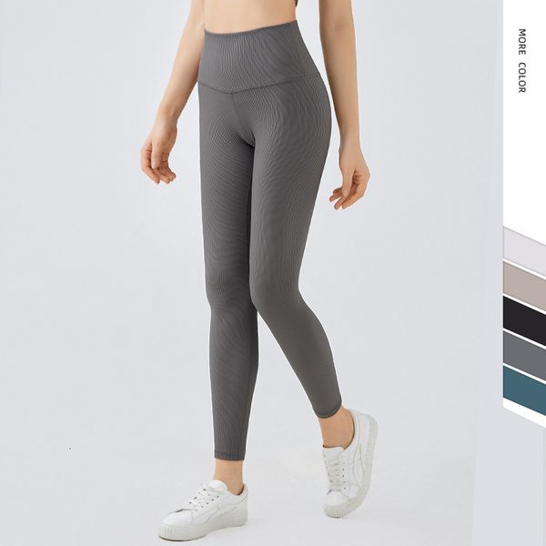 luxury women's tracksuits yoga 2021 rib nude sports fitns cloth high waist peach hip lifting yoga pant, Gray
luxury women's tracksuits yoga 2021 rib nude sports fitns cloth high waist peach hip lifting yoga pant, Gray