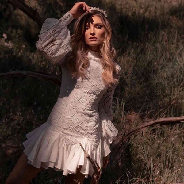 embroidered flowers cut buttons sleeves fine fishtail white tail dress spring and summer, Black;gray
embroidered flowers cut buttons sleeves fine fishtail white tail dress spring and summer, Black;gray
