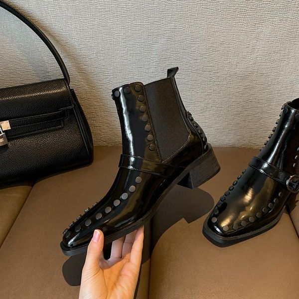 boots fashion rivet pure black retro square sleeve thick middle heel women's short single x751
boots fashion rivet pure black retro square sleeve thick middle heel women's short single x751