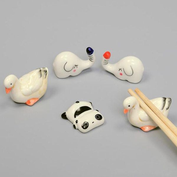 chopsticks 4pcs/set japanese style ceramic holder stand creative animal chopstick fork shelf support kitchen tableware
chopsticks 4pcs/set japanese style ceramic holder stand creative animal chopstick fork shelf support kitchen tableware