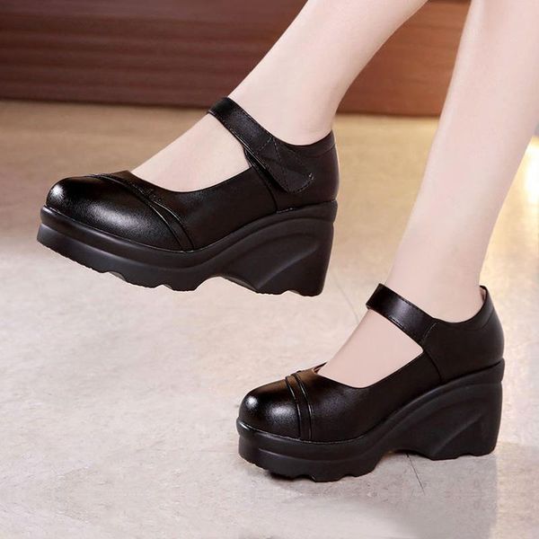 dress shoes 2021 spring muffin thick sole soft bottom middle-aged mother wedge with high-heeled platform women's, Black
dress shoes 2021 spring muffin thick sole soft bottom middle-aged mother wedge with high-heeled platform women's, Black